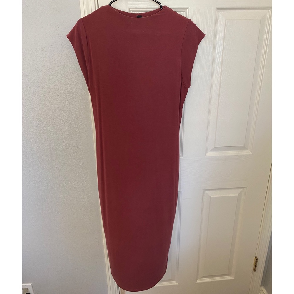 Windsor maroon pencil dress